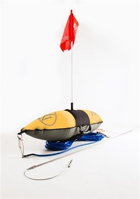 Spearfishing Accessories - Spearfishing Floats / Dive Flags - MAKO Spearguns